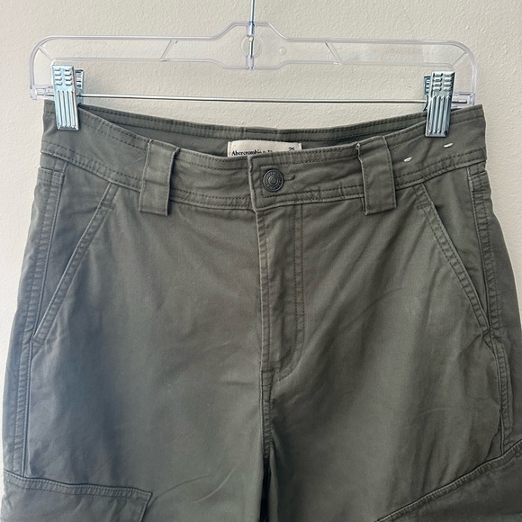 Abercrombie & Fitch Dark Green Cargo Pants - Picture 2 of 7